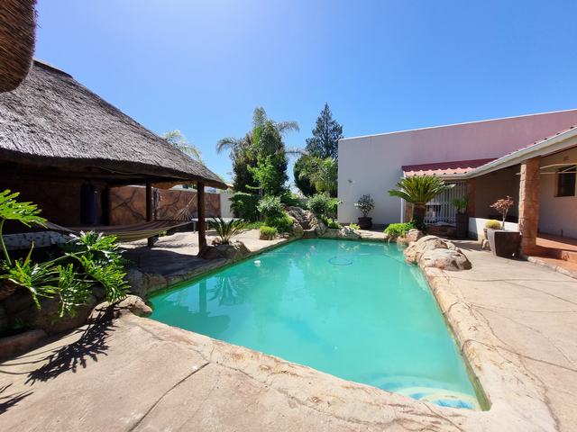 5 Bedroom Property for Sale in Ceres Western Cape